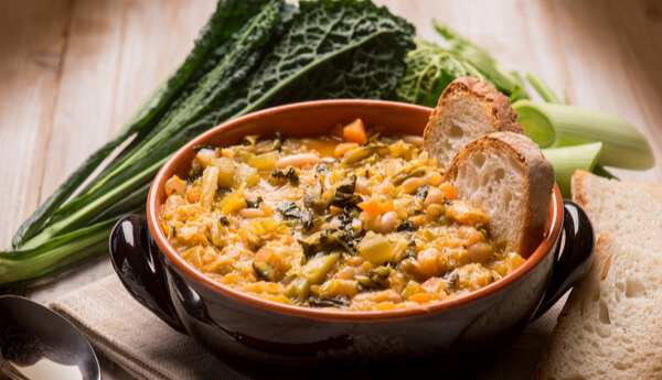 ribollita-traditional-tuscany-sou